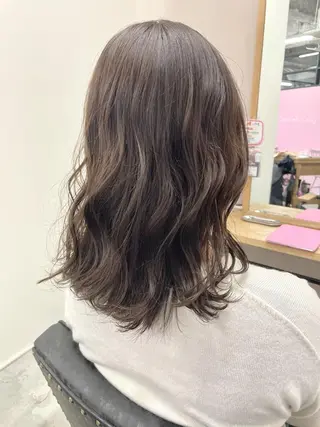 ミディアム カラー 肌に馴染むカラー 梅田・増田のヘアスタイル