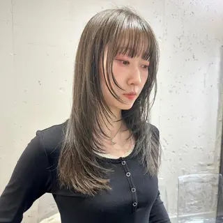 ロング ハッシュカット🎀 レイヤーカットのヘアスタイル