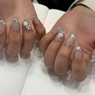 ネイル ネイルズシャトン🪡 ネイリスト齊藤のネイルデザイン