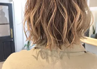 ショート カラー 坂本 裕介/パーマのヘアスタイル