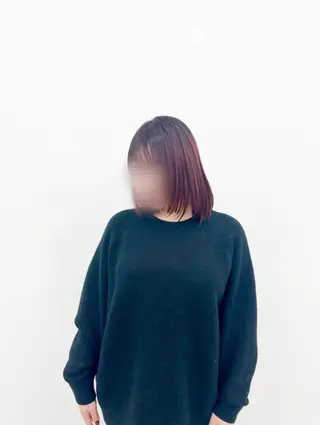 ミディアム カラー 相田 絢音のヘアスタイル