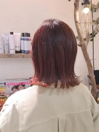 カラー シマダ アユミのヘアスタイル