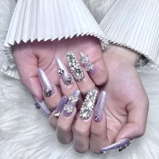 ネイル RAFFINE haru🦋🩵のネイルデザイン