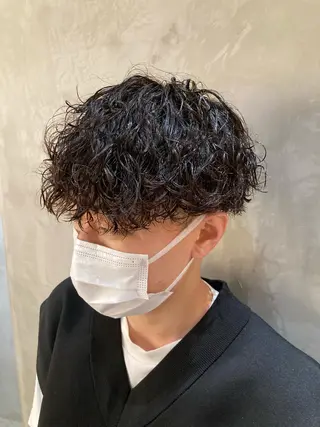 ショート パーマ メンズ 波巻きスパイラルパー マ/シャドウパーマ駿のヘアスタイル