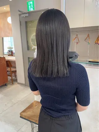 ミディアム カラー 切りっぱなしボブ ソノキユウカのヘアスタイル