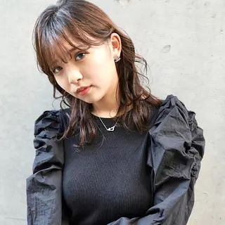 セミロング パーマ トレンドヘア🩶 艶髪🩶yoshiのヘアスタイル