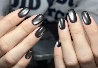 ネイル Pure&Rich Nailのネイルデザイン