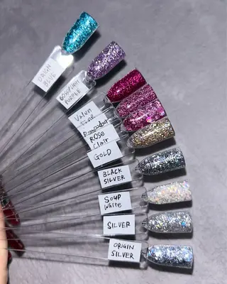 ネイル REVE南口 🌺yuina🌺のネイルデザイン