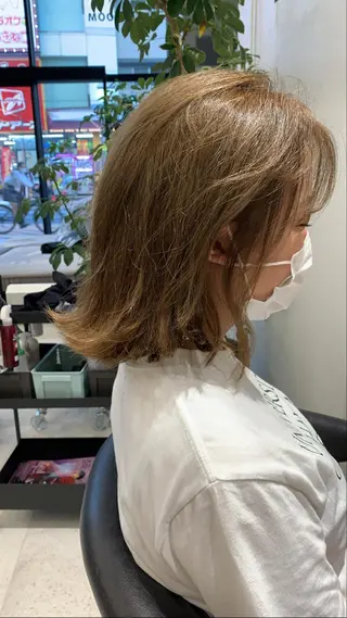 ミディアム カラー 清田 健太朗のヘアスタイル