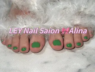 ネイル 🌼 Alinaのネイルデザイン