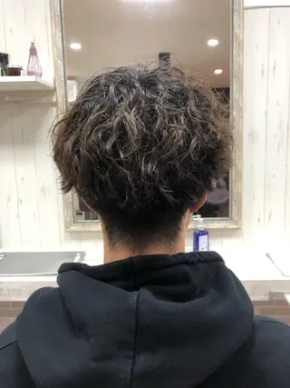 パーマ メンズ 普天間 翔太のヘアスタイル