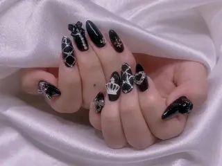 ネイル 長さ出し専門店 RIRIのネイルデザイン