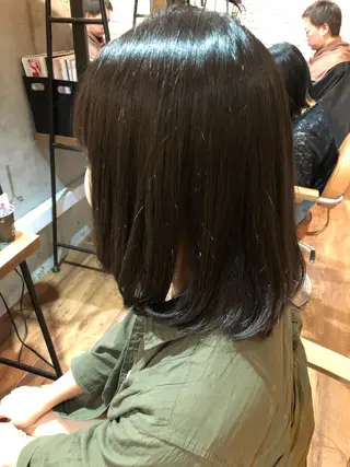 ミディアム 山村 直哉のヘアスタイル