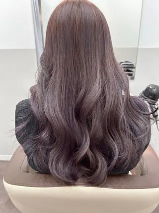 ロング カラー 薄田 珠美のヘアスタイル