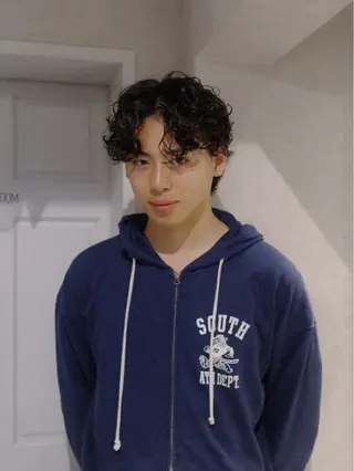 パーマ メンズ お洒落カジュアル🍃 まなとのヘアスタイル