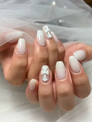 ネイル AneMone Lisaのネイルデザイン