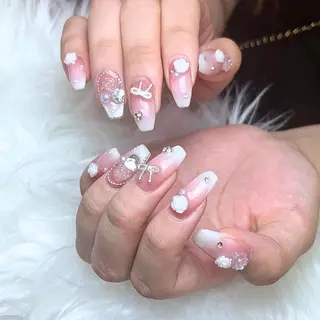 ネイル ヒユ ヒヨリのネイルデザイン