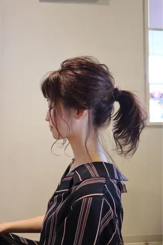 セミロング 岩間 祐佳のヘアスタイル