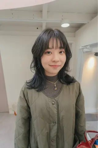 ミディアム kyon.hair 韓国カットカラーのヘアスタイル