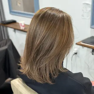 セミロング カラー 吉田 聡一のヘアスタイル