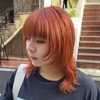 ミディアム カラー 💖ブリーチ/暖色 𝐘𝐮𝐢💖のヘアスタイル