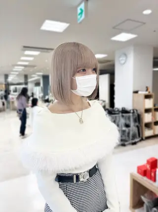 ショート カラー 推し活/韓国/ブリー チカラーminamiのヘアスタイル