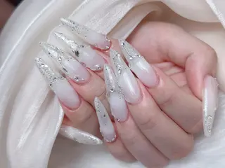 ネイル 🎀M nails✨ ビューティーのネイルデザイン