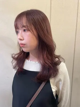 セミロング カラー 狩野 羅夢のヘアスタイル