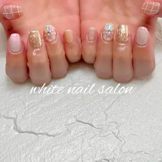 ネイル white nail salonのネイルデザイン