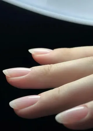 ネイル Demure Amy 銀座店のネイルデザイン