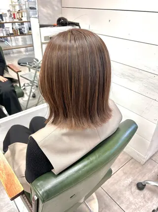 ミディアム カラー ヘアアレンジ インナー×縮毛矯正 ピンクカラー澤井里菜のヘアスタイル