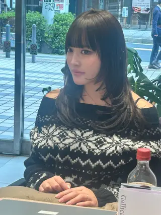 ロング yoko/レイヤー /小顔ボブ／メンズのヘアスタイル