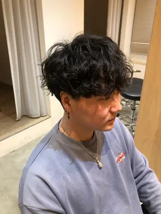 ショート パーマ メンズ 小野寺 侑也のヘアスタイル