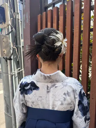 セミロング ヘアアレンジ 🎗️【ヘアセット 美眉】吉川玲🎗️のヘアスタイル