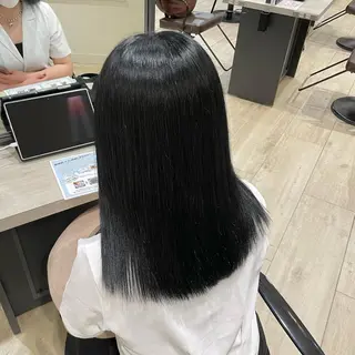 ミディアム 種村 彩乃のヘアスタイル
