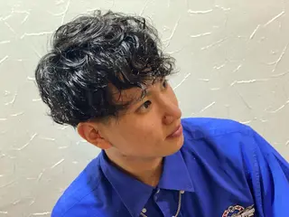 ショート パーマ メンズ 浅見 天翔のヘアスタイル