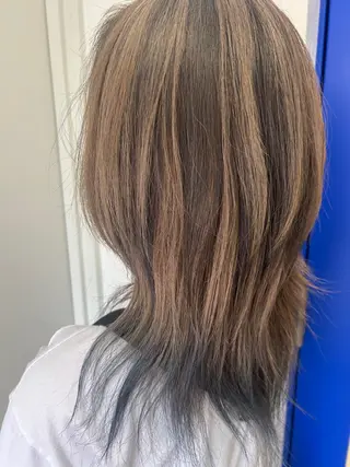 ロング カラー 久木原 ゆりのヘアスタイル