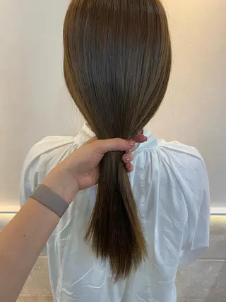 セミロング カラー Rinka/梅田/ 透け感カラー🤎のヘアスタイル