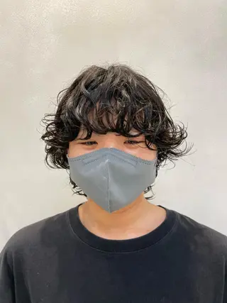 パーマ 表参道ミディアム レイヤー山岸季生のヘアスタイル