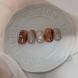 ミディアム カラー ヘアアレンジ ネイル 𓂃🦢Aurora Swan🌙𓂃のネイルデザイン