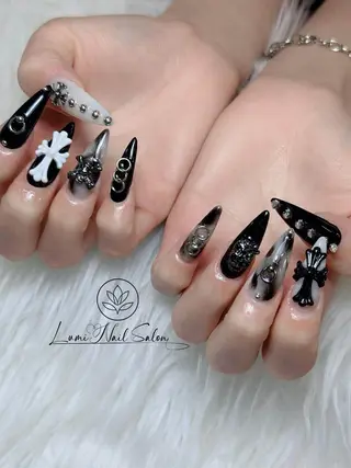 ネイル Lumi Shinokuboのネイルデザイン