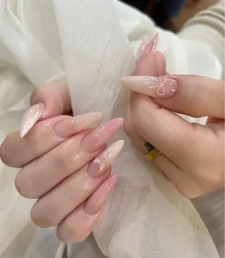 カラー AIN Nailのネイルデザイン