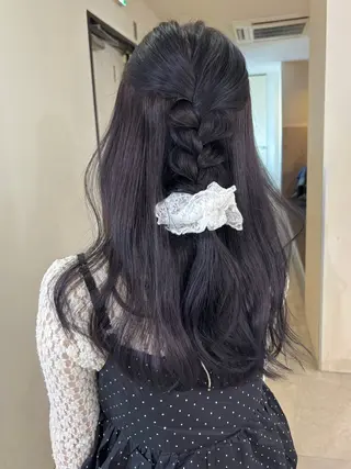 ロング カラー mizuki/ピンク ベージュ.レイヤーのヘアスタイル