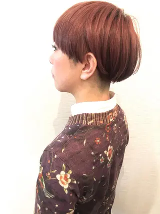 ショート カラー 平川 友希子のヘアスタイル