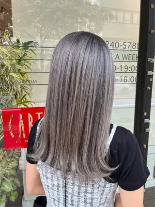 ロング 至福の時間を❤️ かめいまゆのヘアスタイル