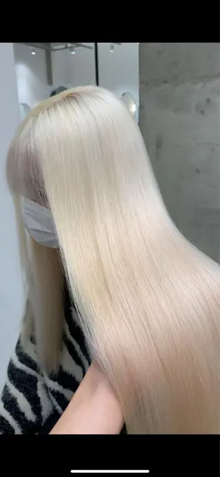 ロング カラー れい🫧 ハイトーン特化のヘアスタイル