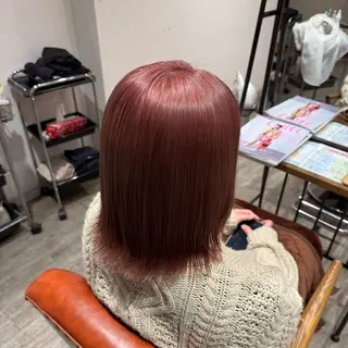 ミディアム カラー 岡田 真弥のヘアスタイル