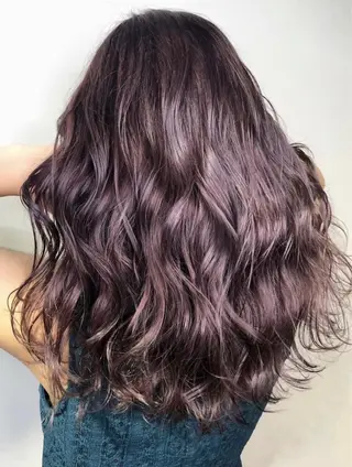 カラー 堤 麻衣子のヘアスタイル