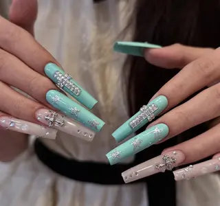 ネイル 🍑 momo_nailのネイルデザイン