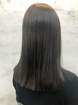 カラー 🫧艶髪/ブリーチ 🐳honami🫧のヘアスタイル